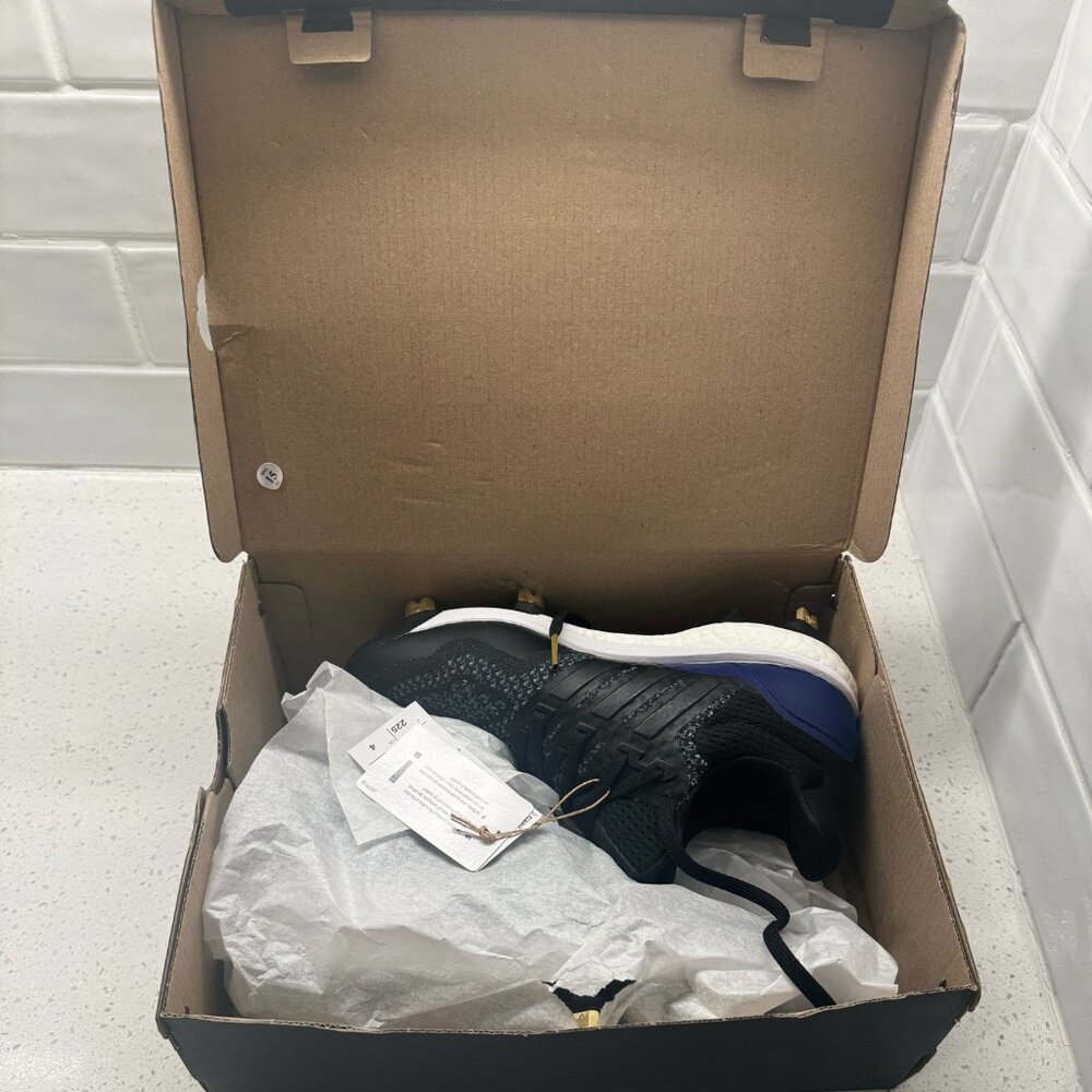 Adidas Ultra boost DNA 1.0 Dugout Cleats